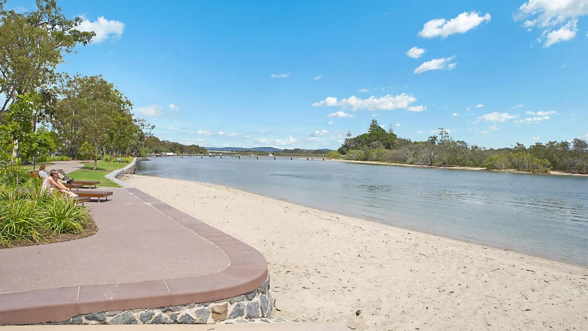 Comfortable & Convenient Coastal Studio Maroochydore Appartement