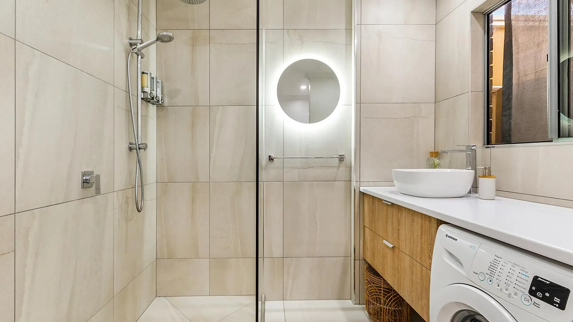 Comfortable & Convenient Coastal Studio Maroochydore 0*,  Australie